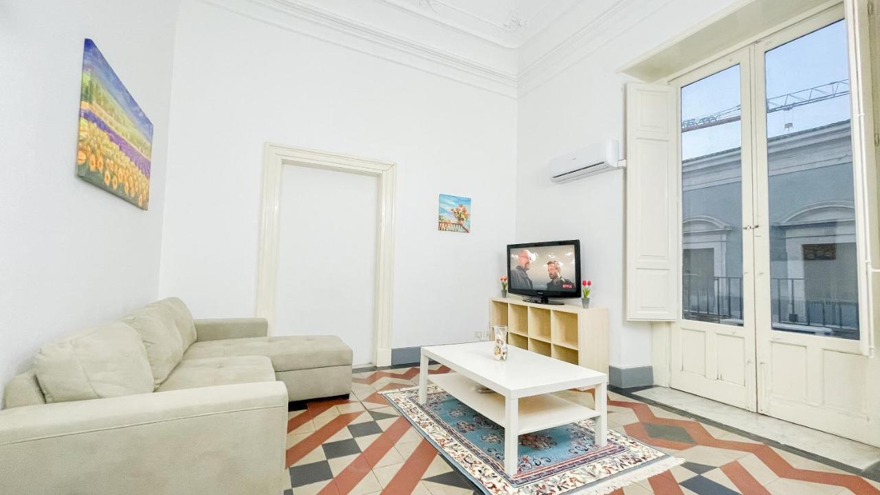San Giuliano'S Street - Holiday Home Катания Экстерьер фото